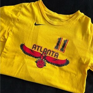 nike NBA tee with atl hawks design